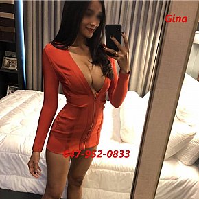 Gina escort in Toronto offers Küssen services