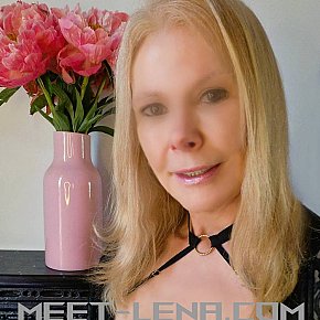 Lena Vip Escort escort in Paris offers Masturbazione services