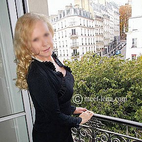 Lena Naturală escort in Paris offers Golden Shower(Activ) services
