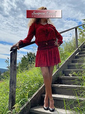 Lara Mature escort in Zurich offers Submissive/Slave (soft) services