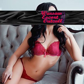 Kayle-Warsaw-Escort Superbunduda escort in Warsaw offers Sexo grupal services
