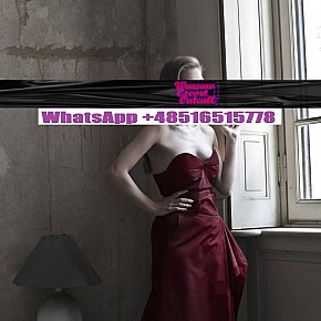 Emily-Escort-Warsaw Deportista escort in Warsaw offers Mamada sin condón hasta terminar
 services