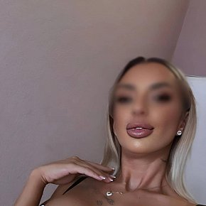 Diliyana Model/Fost Model escort in Sofia offers Sex în Diferite Poziţii services