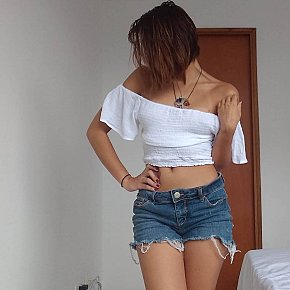 Carol-Diez escort in Medellín offers Sexting services