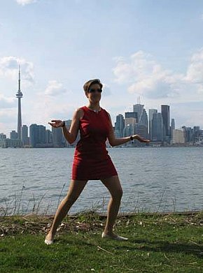 Holistic-companion-4-men escort in Toronto offers Full Body Sensual Massage services