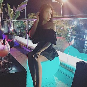 Jess escort in Kuala Lumpur offers Girlfriend Experience (GFE) services