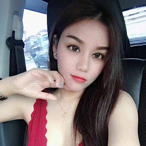 Kelly Modelo/Ex-modelo escort in Kuala Lumpur offers sexo oral sem preservativo até finalizar services