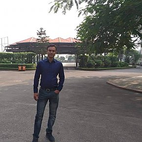 Shovon escort in Dhaka offers Jeux avec gode/sextoys services