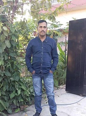 Sameer escort in Chandigarh offers Blowjob mit Kondom services