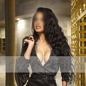 Romina escort in Barcelona offers sexo oral sem preservativo services
