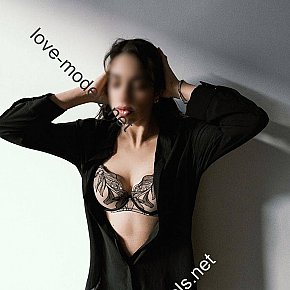 Inna escort in Kiev offers Massage sensuel intégral services