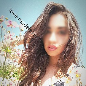 Inna escort in Kiev offers Massage sensuel intégral services