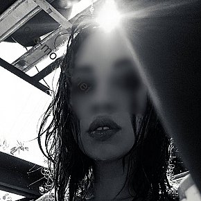 Inna escort in Kiev offers Massage sensuel intégral services