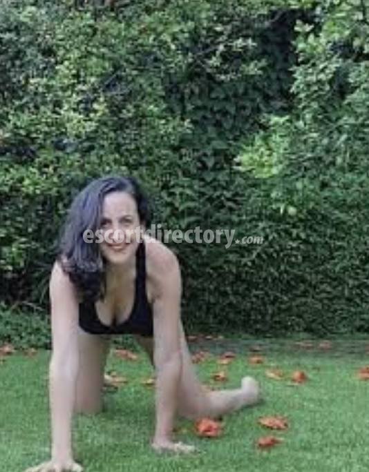 Hot girl in London offers Venida en el cuerpo (COB)