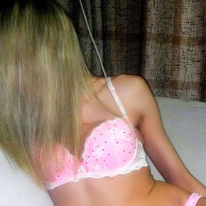 Katarina escort in Belgrade offers French Kissing services