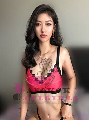 Alexa Mature escort in Bangkok offers Kissing if good chemistry services