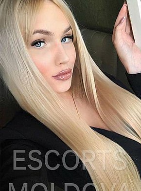 Kristina escort in Chisinau offers Pipe sans capote et jouir services