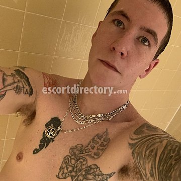 Travis-Jay escort in  offers Experiencia de pornstar (PSE)
 services