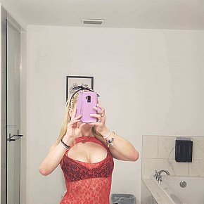 Alessia-Amore Vip Escort escort in Toronto offers Erotische Massage services