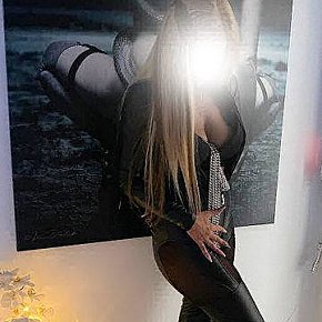 Michelle escort in Dübendorf offers Sexo Anal
 services