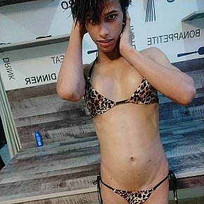 Shnaya-Khan Deportista escort in Delhi offers Sexo Anal
 services