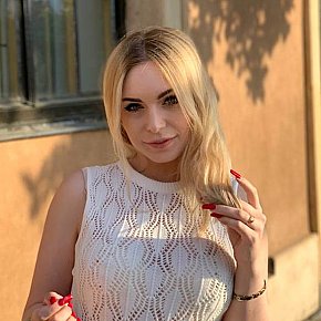 MONIKA-VIP-BLONDE escort in Warsaw offers Juegos con dildo
 services