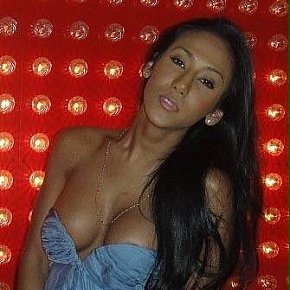 Trans-Lia Model /Ex-model
 escort in Kuala Lumpur offers Sex in Different Positions services