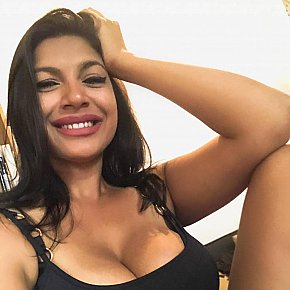 Jaz performs cumshot on body (COB), escort in London