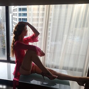 Lily-Grace escort in Vancouver offers Kissing services