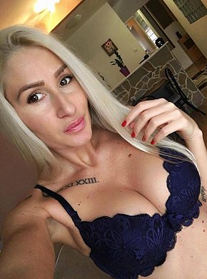 Sabrina Super Gros Cul escort in London offers Embrasse selon affinités services