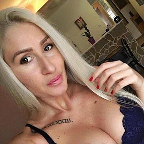 Sabrina Super Gros Cul escort in London offers Embrasse selon affinités services