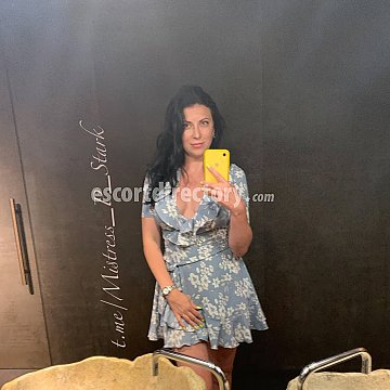 Hot girl in Krakow offers BDSM