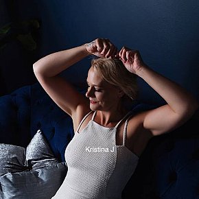 Kristina J performs Blowjob ohne Kondom bis zum Schluss, escort in Huddersfield