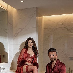 DarinaVIP Vip Escort escort in Paris offers Lingerie services