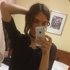 Lena Natürlich escort in London offers Körperbesamung services