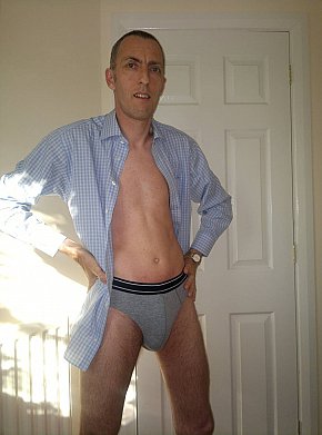 Ian---Ladies-ONLY escort in Northampton offers Sveltina services