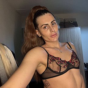 Miss-Rachael-English Gelegentlich escort in Birmingham offers Schaummassage services