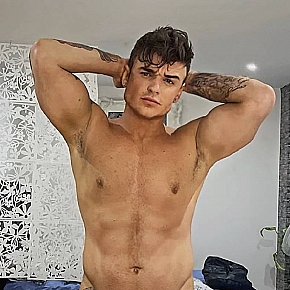 Jock-Vinny Muscular
 escort in London offers Anal Sex services