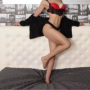 Diana-Lisbon Muscles escort in Lisbon offers Pipe avec capote services