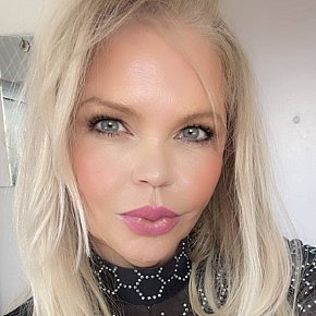 ABY-ANTONELLI Vip Escort escort in Paris offers 69 Position services