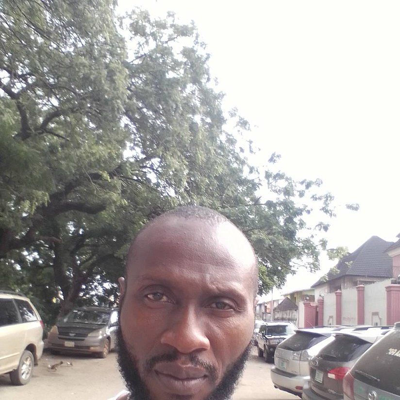 Drapon, escort in Lagos