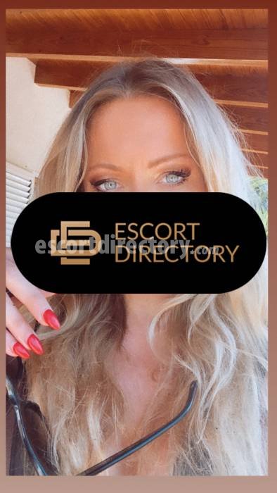 Joanna Model /Ex-model
 escort in Monaco-Ville offers French Kissing services
