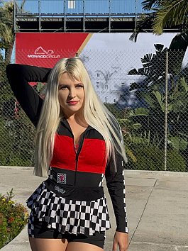 Vika-Dominatrix-Monaco