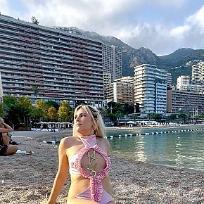Vika-Monaco Étudiante escort in Monaco-Ville offers Fessée (receveur) services
