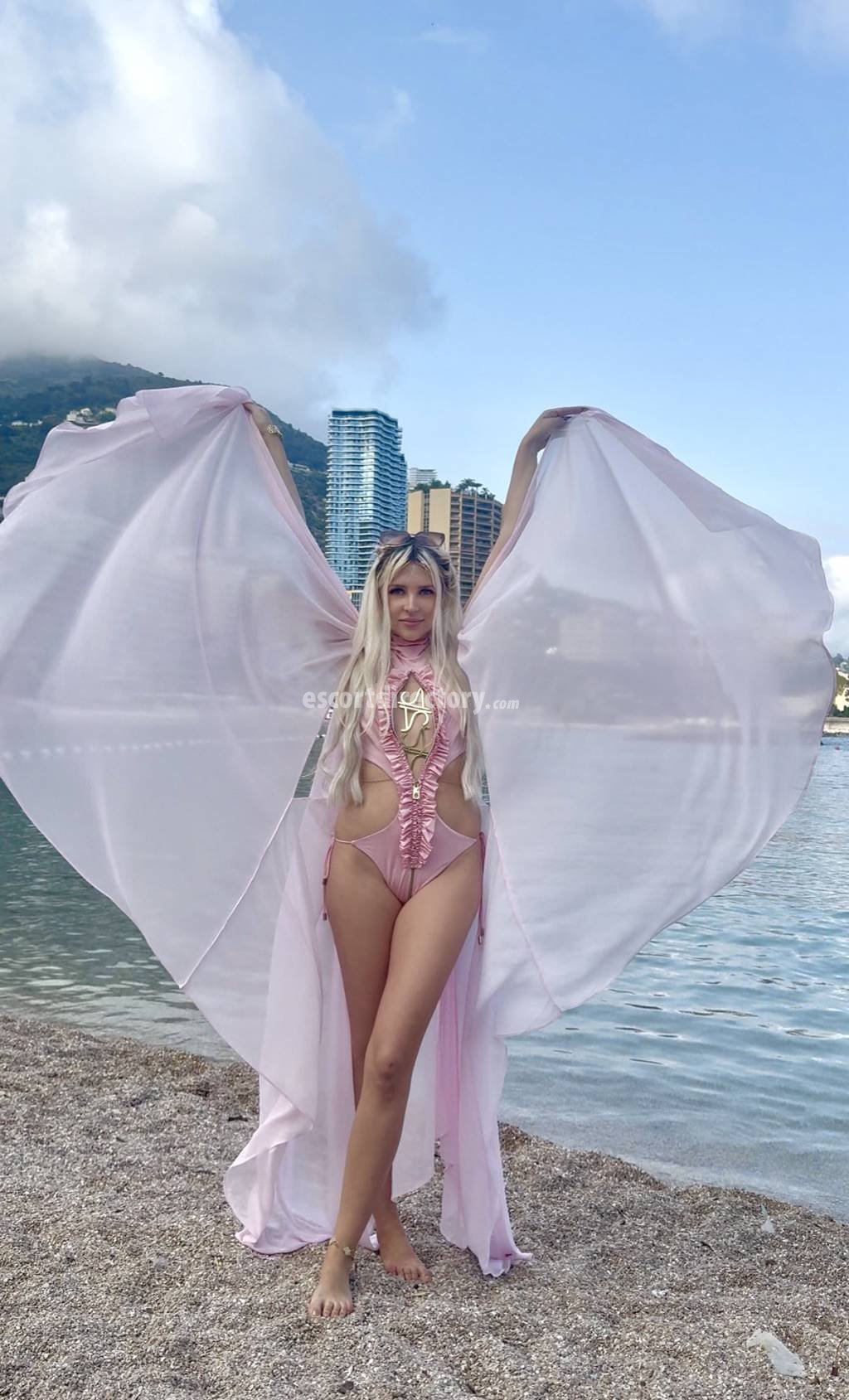 Vika-Monaco Étudiante escort in Monaco-Ville offers Fessée (receveur) services