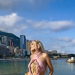 Vika-Monaco Étudiante escort in Monaco-Ville offers Fessée (receveur) services