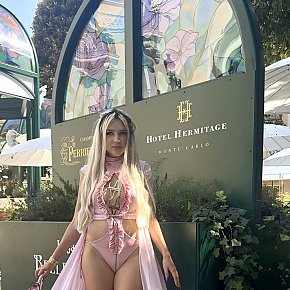 Vika-Monaco Étudiante escort in Monaco-Ville offers Fessée (receveur) services