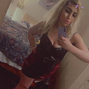 Escort in Fort St John, Kendall Cummings Madura provides sexo oral sem preservativo até finalizar