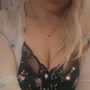 Escort in Fort St John, Kendall Cummings Vip Escort provides Sexo em diferentes posições