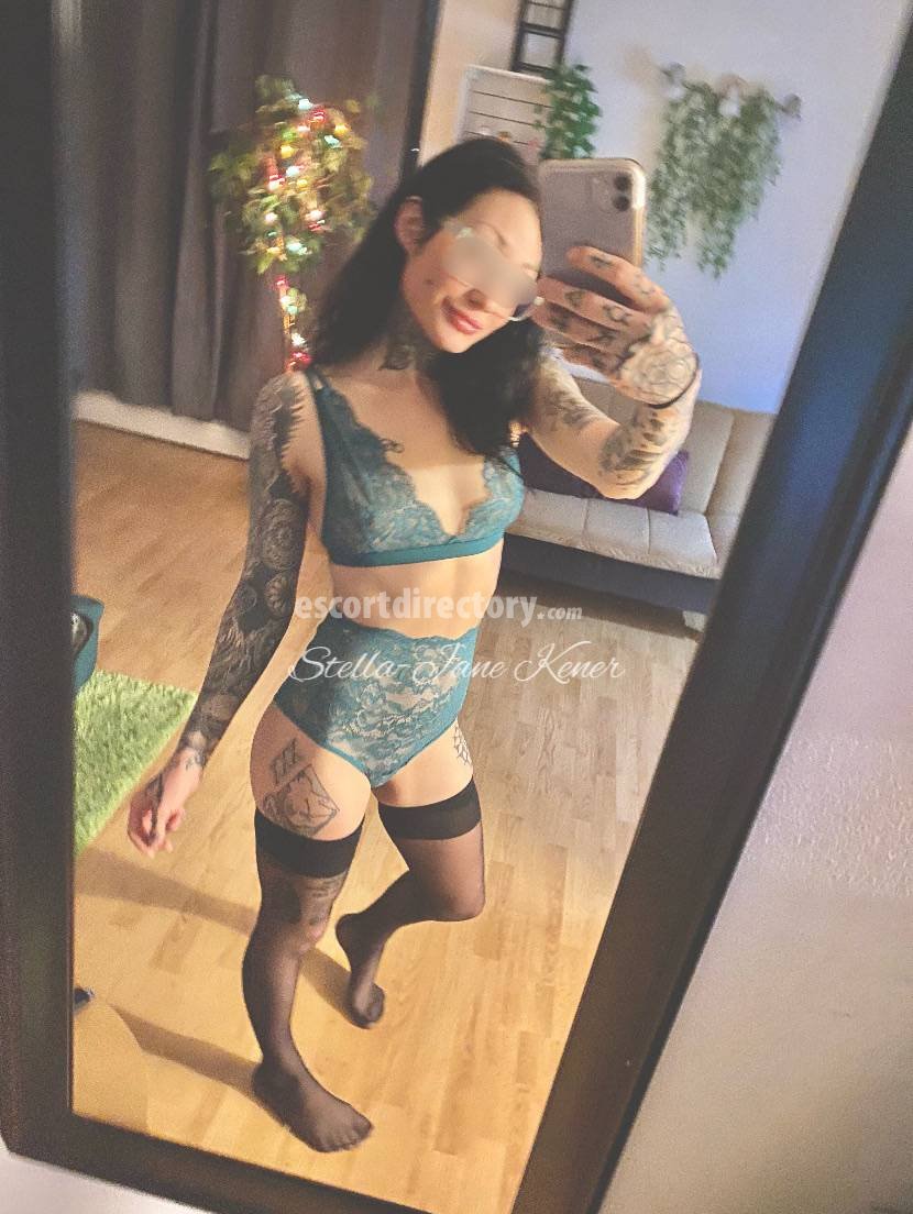StellaJaneKener performs Handjob, escort in Quebec